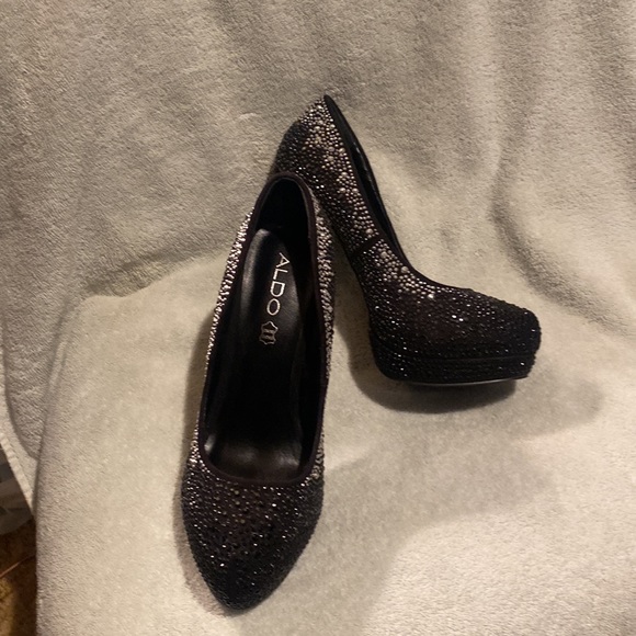 Aldo gorgeous rhinestone heels six 9 NWOT - Picture 4 of 6